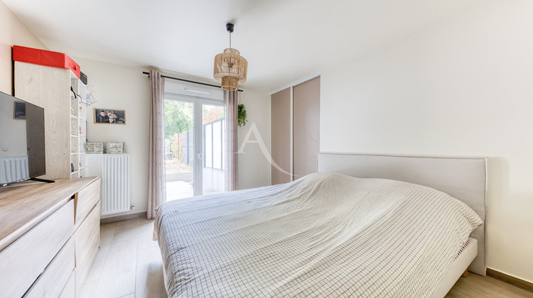 Ma-Cabane - Vente Appartement CHAMPS-SUR-MARNE, 42 m²