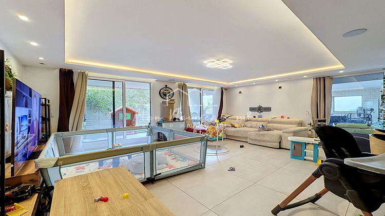 Ma-Cabane - Vente Appartement CHAMPS-SUR-MARNE, 96 m²