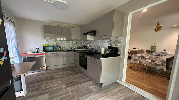 Ma-Cabane - Vente Appartement CHAMPS-SUR-MARNE, 94 m²