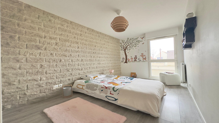 Ma-Cabane - Vente Appartement CHANTELOUP-EN-BRIE, 62 m²