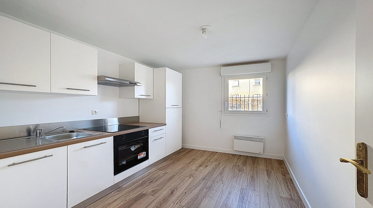 Ma-Cabane - Vente Appartement Chanteloup-les-Vignes, 65 m²