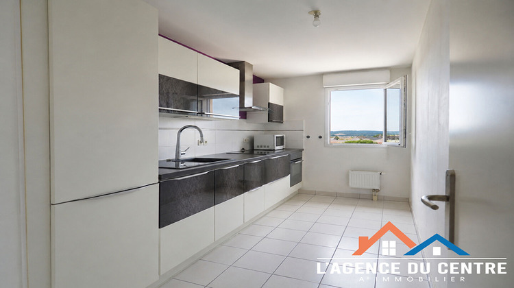 Ma-Cabane - Vente Appartement CHANTELOUP-LES-VIGNES, 69 m²