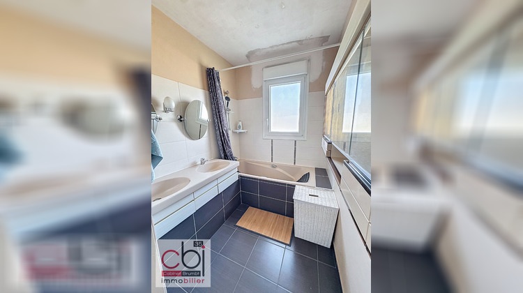 Ma-Cabane - Vente Appartement CHANTEPIE, 100 m²