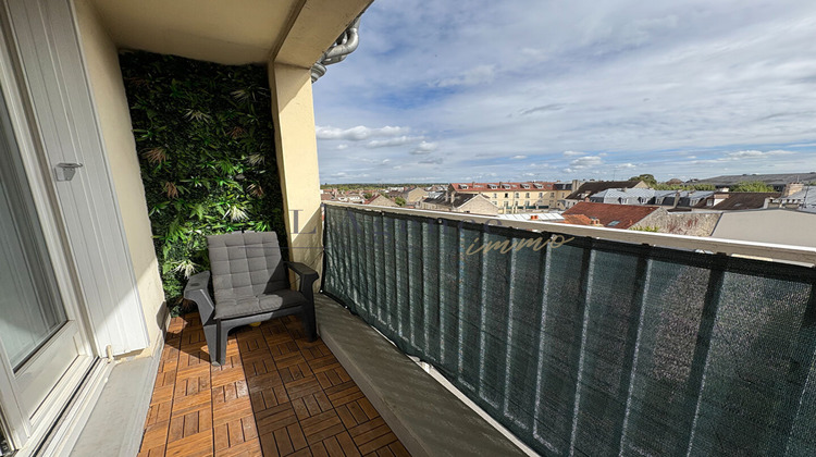 Ma-Cabane - Vente Appartement CHANTILLY, 66 m²