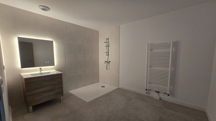 Ma-Cabane - Vente Appartement CHANTILLY, 101 m²