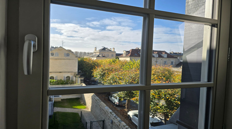 Ma-Cabane - Vente Appartement CHANTILLY, 101 m²