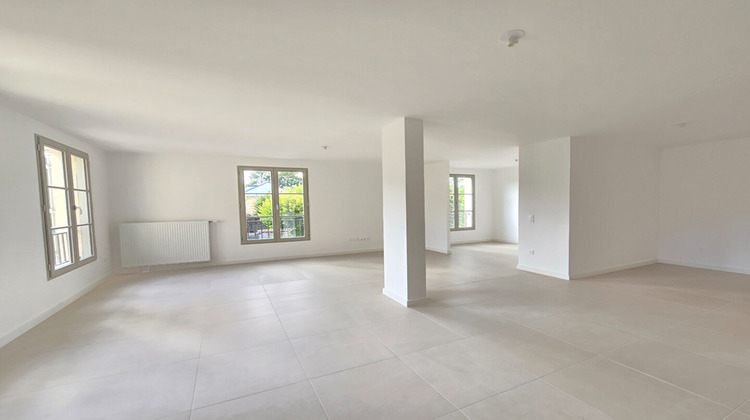 Ma-Cabane - Vente Appartement CHANTILLY, 110 m²