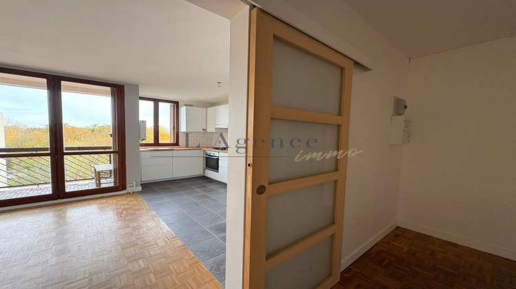 Ma-Cabane - Vente Appartement CHANTILLY, 64 m²