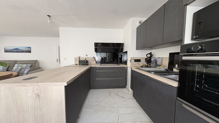 Ma-Cabane - Vente Appartement CHANTILLY, 62 m²