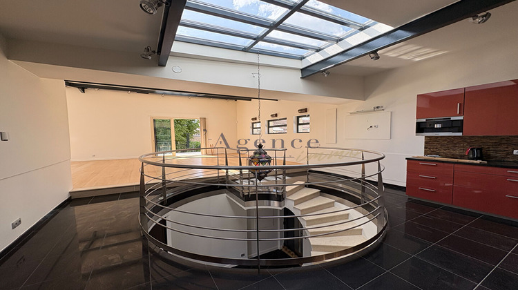 Ma-Cabane - Vente Appartement CHANTILLY, 237 m²