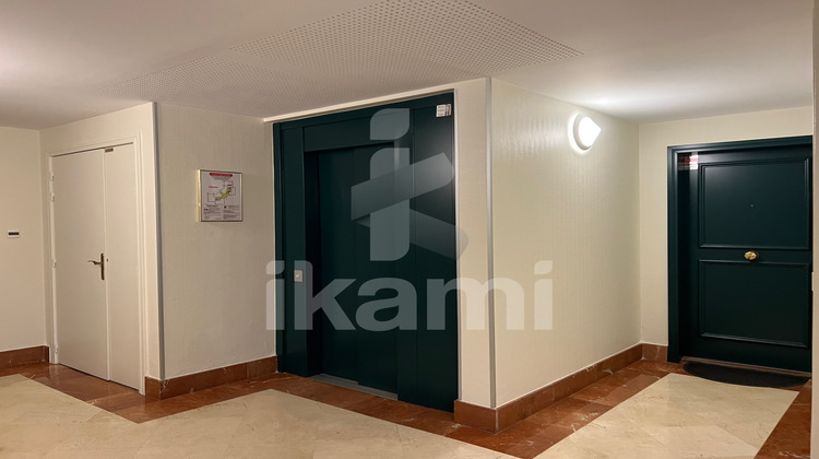 Ma-Cabane - Vente Appartement Charbonnières-les-Bains, 66 m²