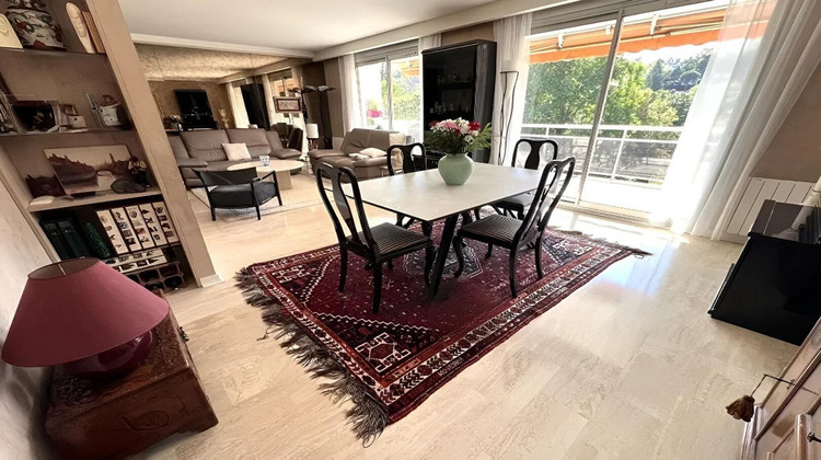 Ma-Cabane - Vente Appartement CHARBONNIERES LES BAINS, 110 m²