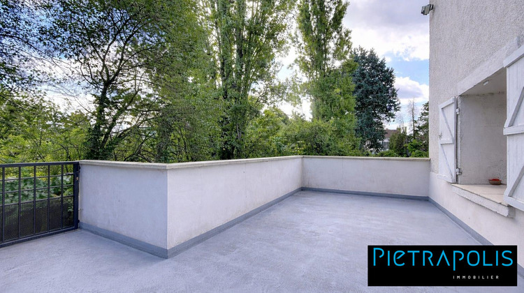 Ma-Cabane - Vente Appartement Charbonnières-les-Bains, 88 m²