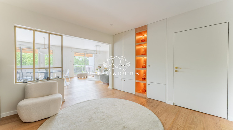 Ma-Cabane - Vente Appartement CHARBONNIERES LES BAINS, 75 m²