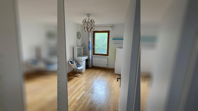 Ma-Cabane - Vente Appartement CHARENTON-LE-PONT, 73 m²