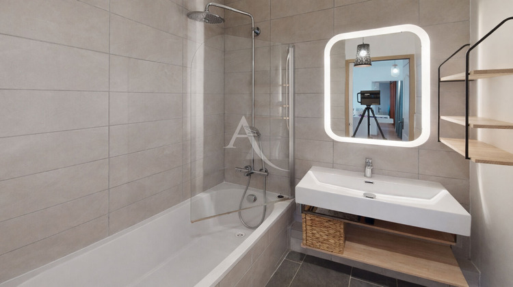 Ma-Cabane - Vente Appartement CHARENTON-LE-PONT, 119 m²