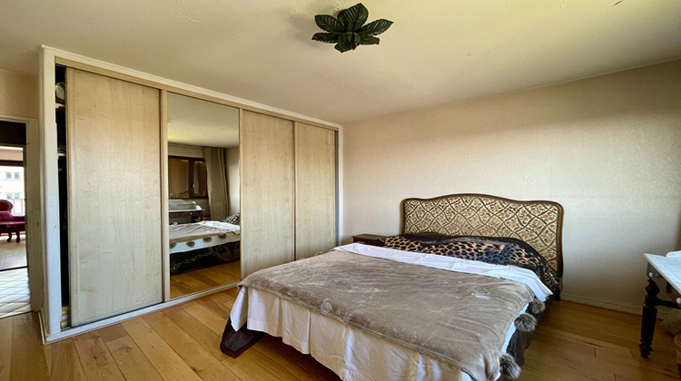 Ma-Cabane - Vente Appartement CHARENTON-LE-PONT, 60 m²