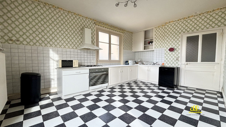 Ma-Cabane - Vente Appartement Charleville-Mézières, 138 m²