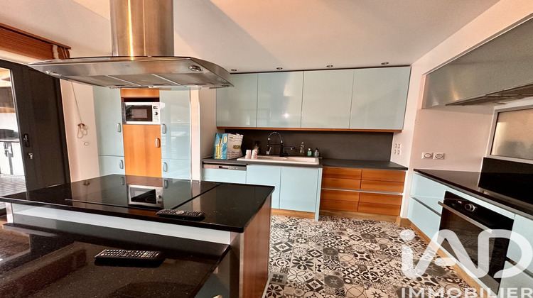 Ma-Cabane - Vente Appartement Charleville-Mézières, 200 m²