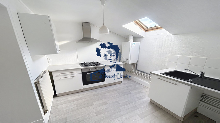 Ma-Cabane - Vente Appartement Charleville-Mézières, 63 m²