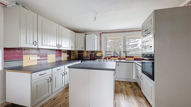 Ma-Cabane - Vente Appartement Charleville-Mézières, 66 m²