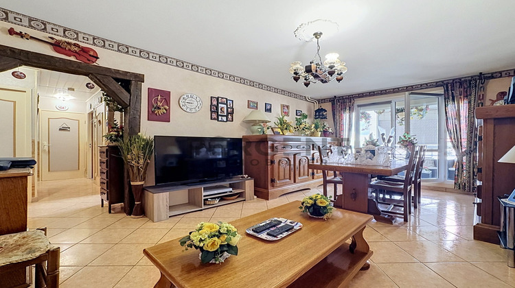 Ma-Cabane - Vente Appartement Charleville-Mézières, 67 m²