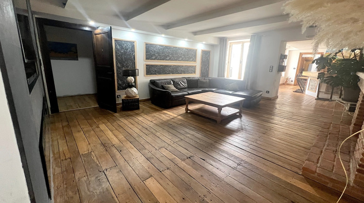Ma-Cabane - Vente Appartement CHARLEVILLE MEZIERES, 192 m²