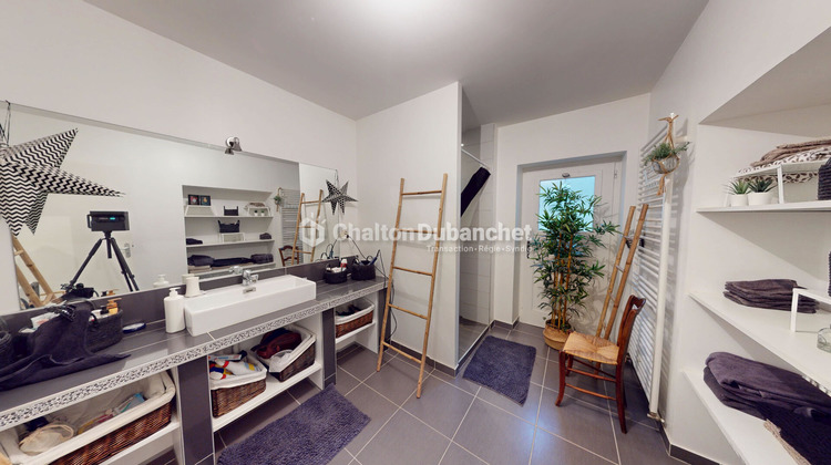 Ma-Cabane - Vente Appartement CHARLIEU, 195 m²