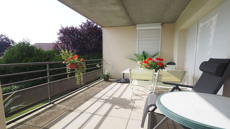 Ma-Cabane - Vente Appartement CHARMES, 77 m²