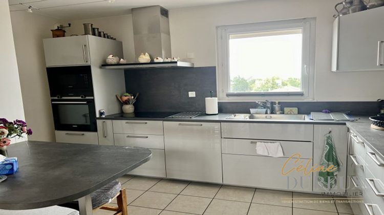 Ma-Cabane - Vente Appartement Charnay-lès-Mâcon, 105 m²