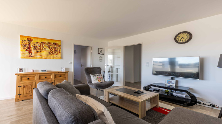 Ma-Cabane - Vente Appartement CHARTRES-DE-BRETAGNE, 81 m²