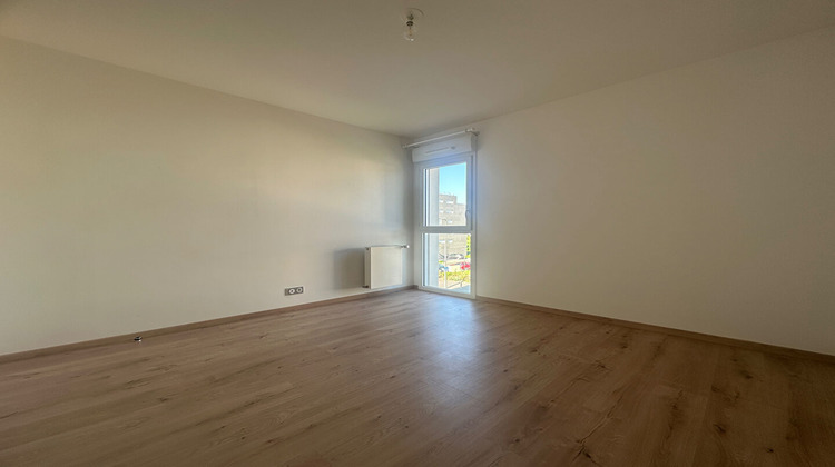 Ma-Cabane - Vente Appartement CHARTRES-DE-BRETAGNE, 67 m²