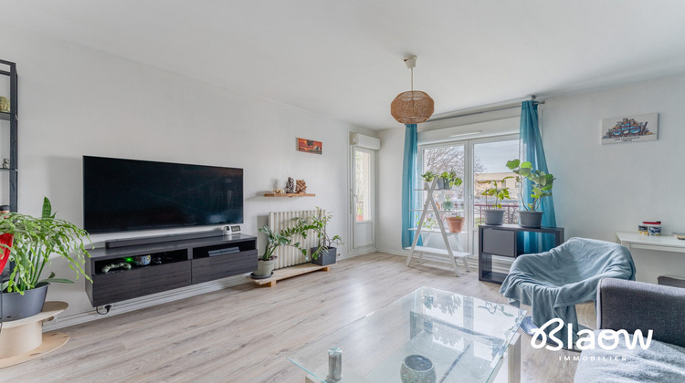 Ma-Cabane - Vente Appartement Chassieu, 59 m²
