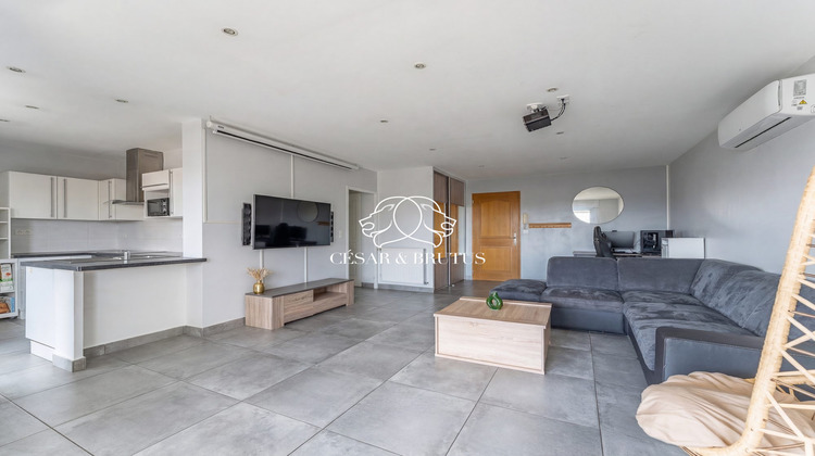 Ma-Cabane - Vente Appartement Chassieu, 91 m²