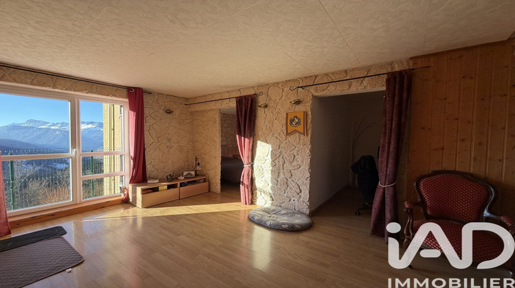 Ma-Cabane - Vente Appartement Château-Bernard, 48 m²