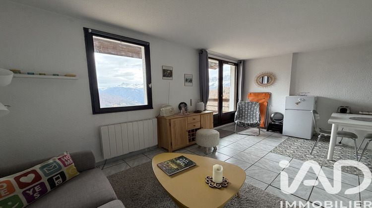 Ma-Cabane - Vente Appartement Château-Bernard, 27 m²