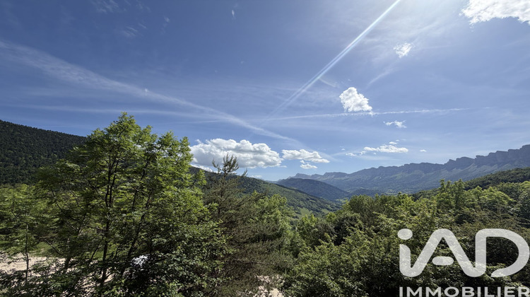 Ma-Cabane - Vente Appartement Château-Bernard, 20 m²