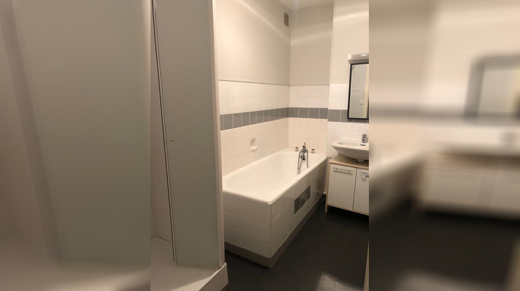 Ma-Cabane - Vente Appartement Château-Gontier, 65 m²