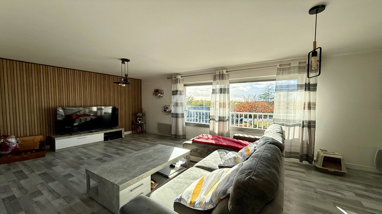 Ma-Cabane - Vente Appartement CHATEAU-GONTIER, 109 m²