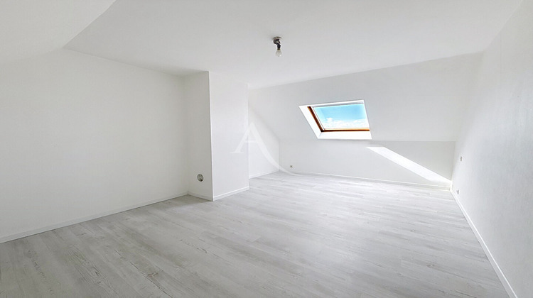 Ma-Cabane - Vente Appartement CHATEAU-GONTIER, 109 m²