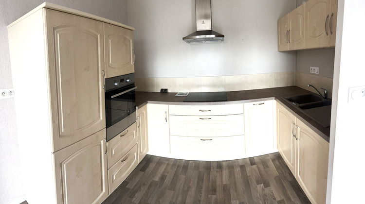 Ma-Cabane - Vente Appartement CHATEAUBRIANT, 65 m²
