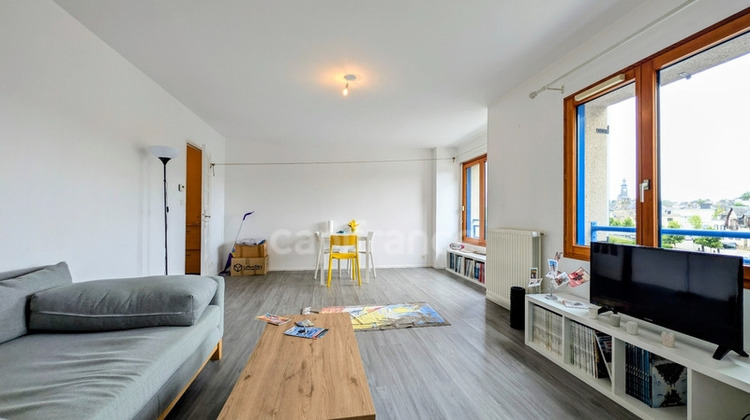 Ma-Cabane - Vente Appartement CHATEAULIN, 60 m²