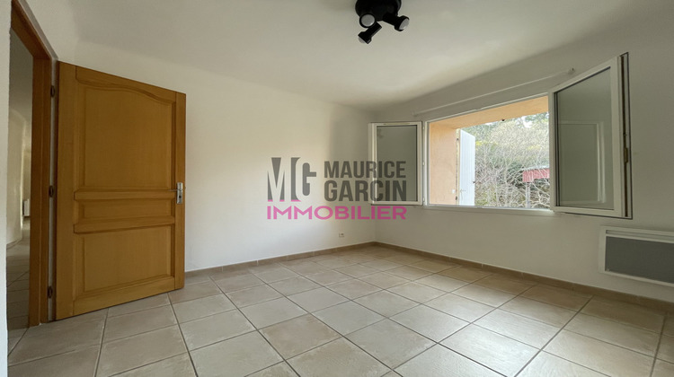 Ma-Cabane - Vente Appartement Châteauneuf-de-Gadagne, 80 m²