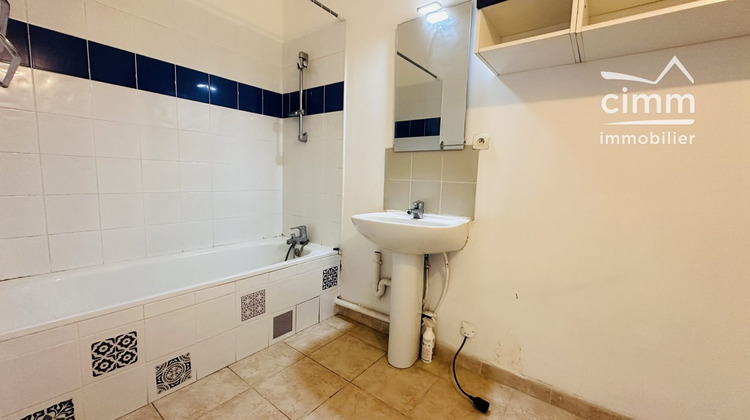 Ma-Cabane - Vente Appartement Châteauneuf-de-Gadagne, 47 m²