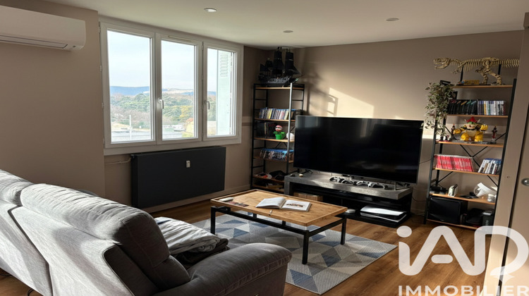 Ma-Cabane - Vente Appartement Châteauneuf-du-Rhône, 67 m²