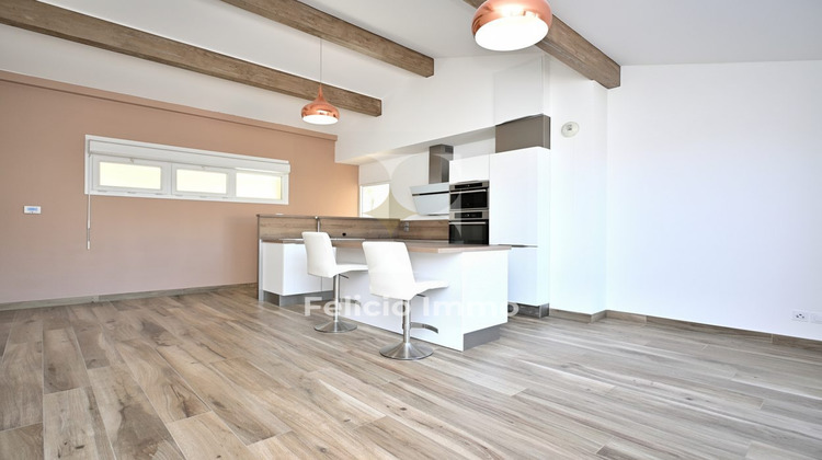 Ma-Cabane - Vente Appartement Châteauneuf-Grasse, 65 m²