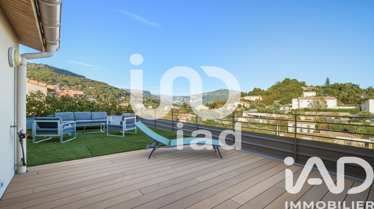 Ma-Cabane - Vente Appartement Châteauneuf-Grasse, 65 m²