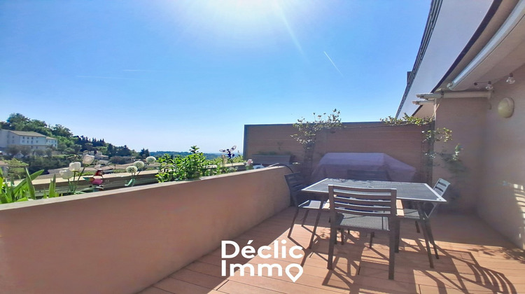 Ma-Cabane - Vente Appartement CHATEAUNEUF GRASSE, 64 m²