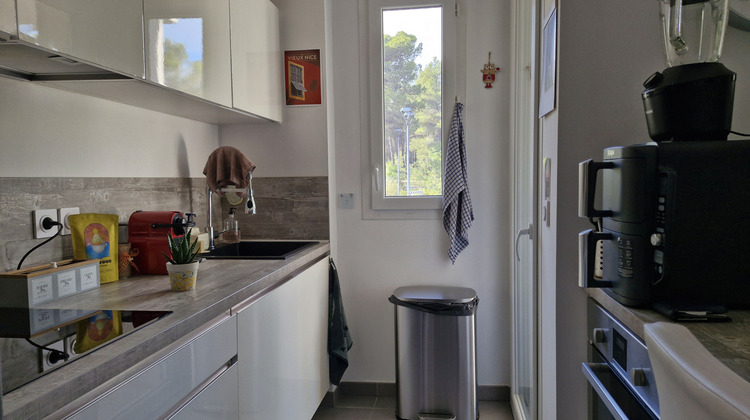 Ma-Cabane - Vente Appartement Châteauneuf-le-Rouge, 42 m²