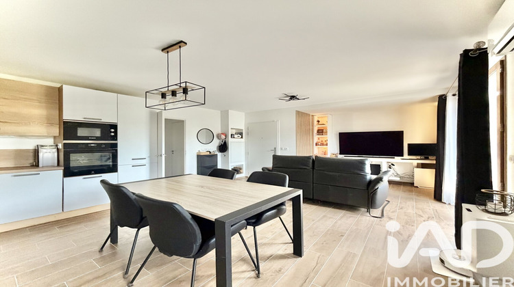 Ma-Cabane - Vente Appartement Châteauneuf-le-Rouge, 64 m²